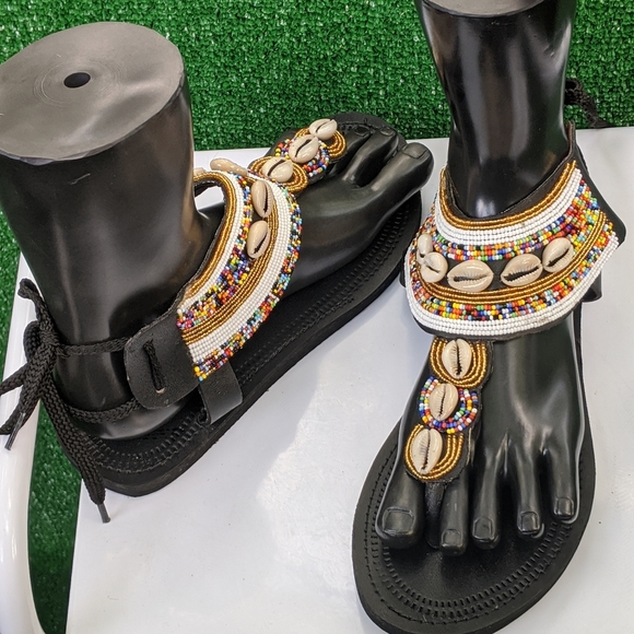 Sandals - Picture 7 of 7